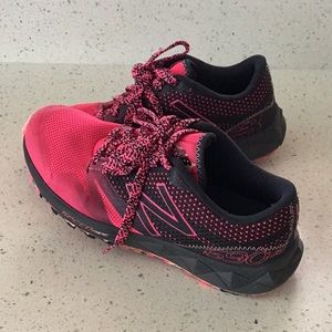 Trail shoes